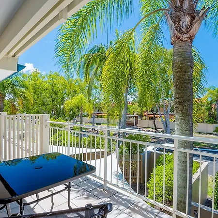 At The Sound Noosa Motel Noosaville Exterior photo